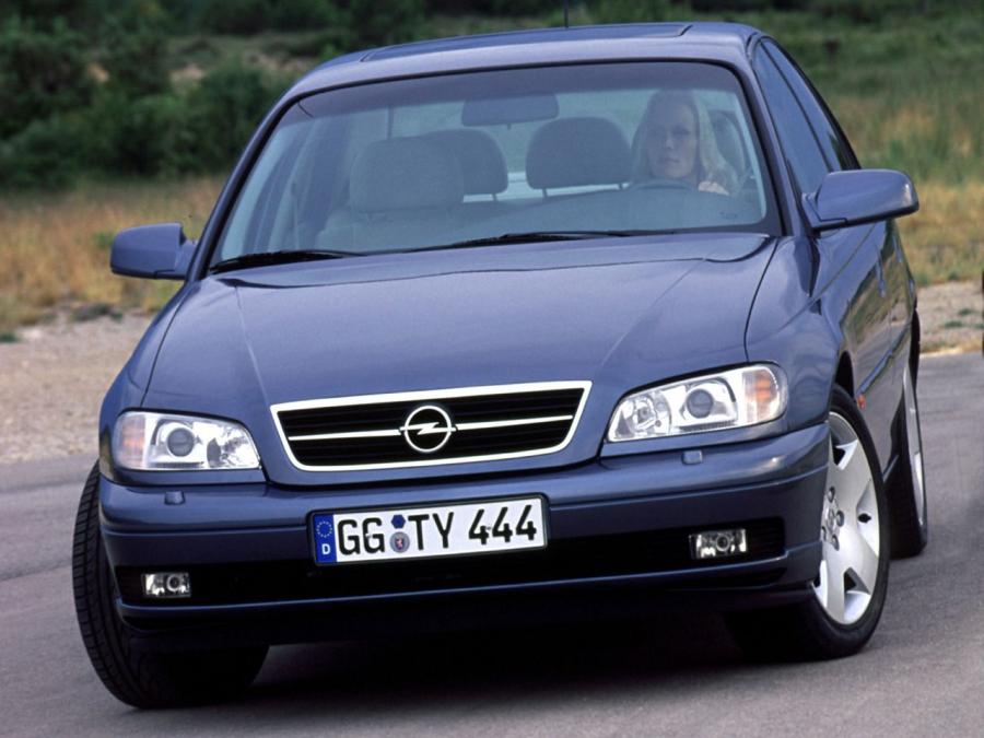  Opel Omega 1999 года  (фото 13 из 30)
